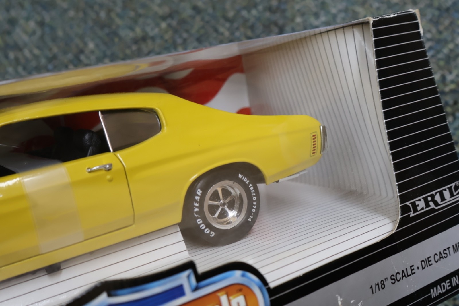1/18 ERTL American Muscle 1970 Chevy Chevelle SS 454 LS6 in Yellow