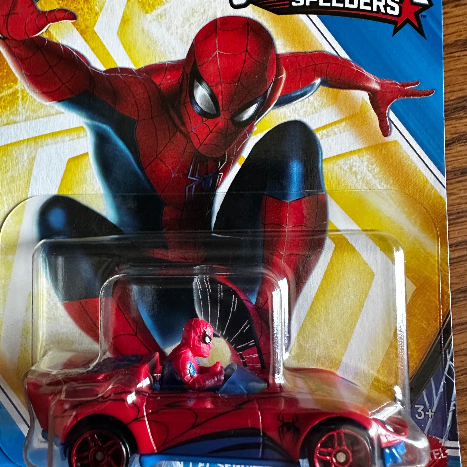 Spider-Man Hot Wheels Superstar Speeders El Segundo Coupe Red New Case