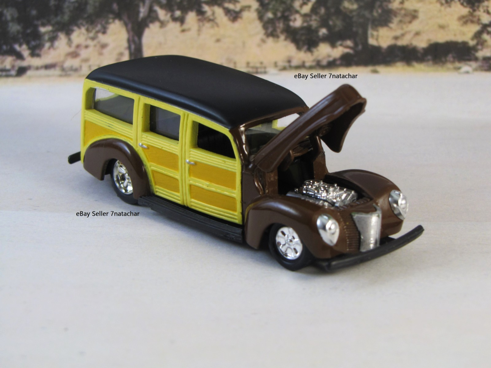 Detail Model 1940 Ford Woodie Wagon Classic Flathead V8 Custom Collectible