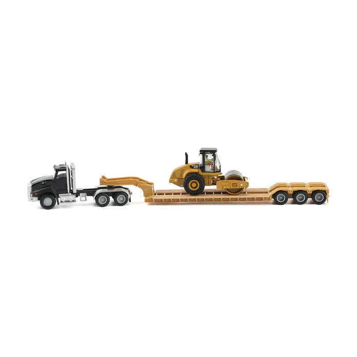 HO 1:87 Diecast Masters 84425 Kenworth T880 Tractor w/Lowboy trailer/CAT Roller