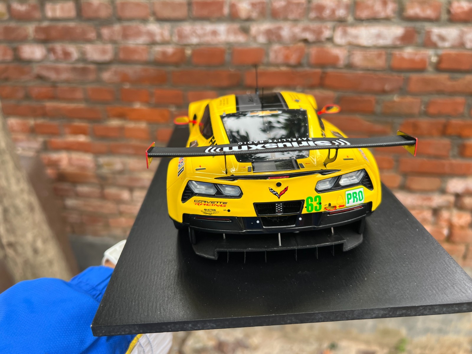 1:18 Original Model by Spark,Chevrolet Corvette C7.R #63 LM2017 Racing -GM- 3rd