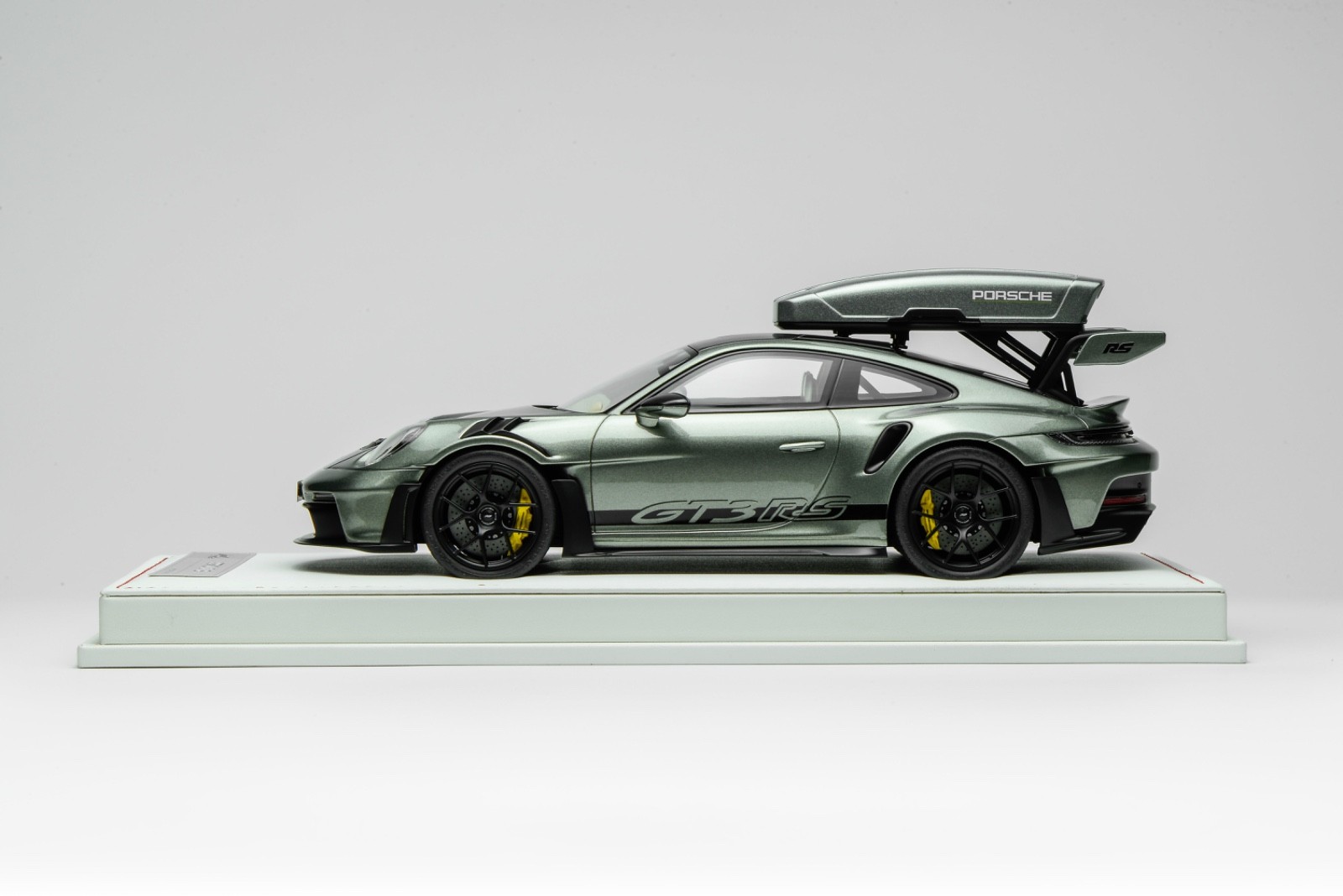 1/18 Ivy Porsche 911 GT3 RS with Luggage Rack Urban Bambo Chromaflair 20 p AB650