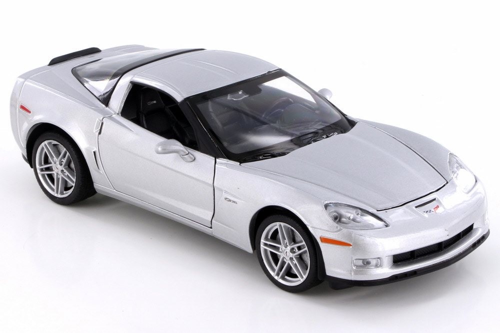 2007 CHEVY CORVETTE HARD TOP WELLY 22504/4D 1/24 DIECAST CAR
