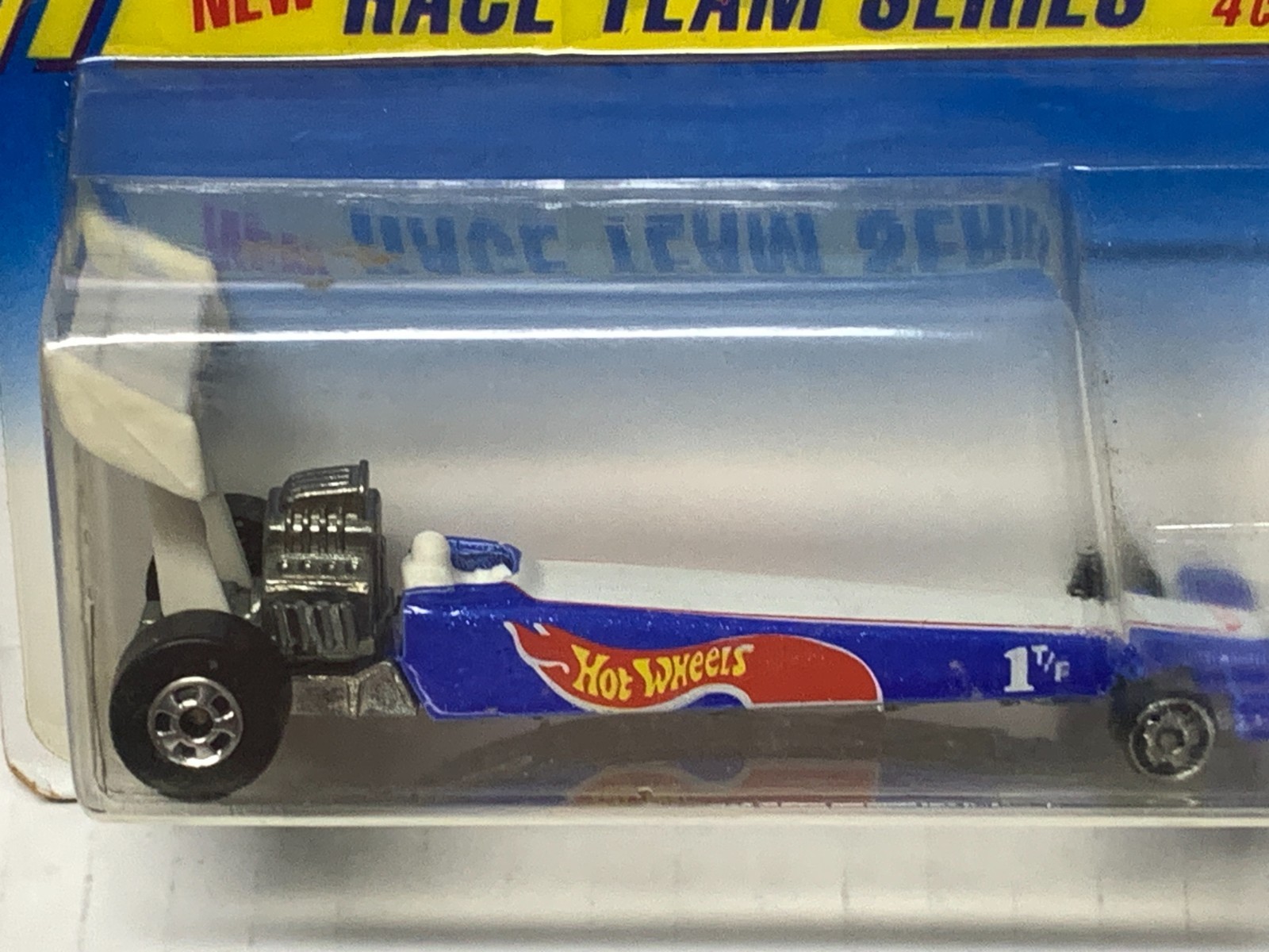 HOT WHEELS DRAGSTER X2. 1995 RACE TEAM BLUE #278 & 2001 PURPLE #164 ON CARD