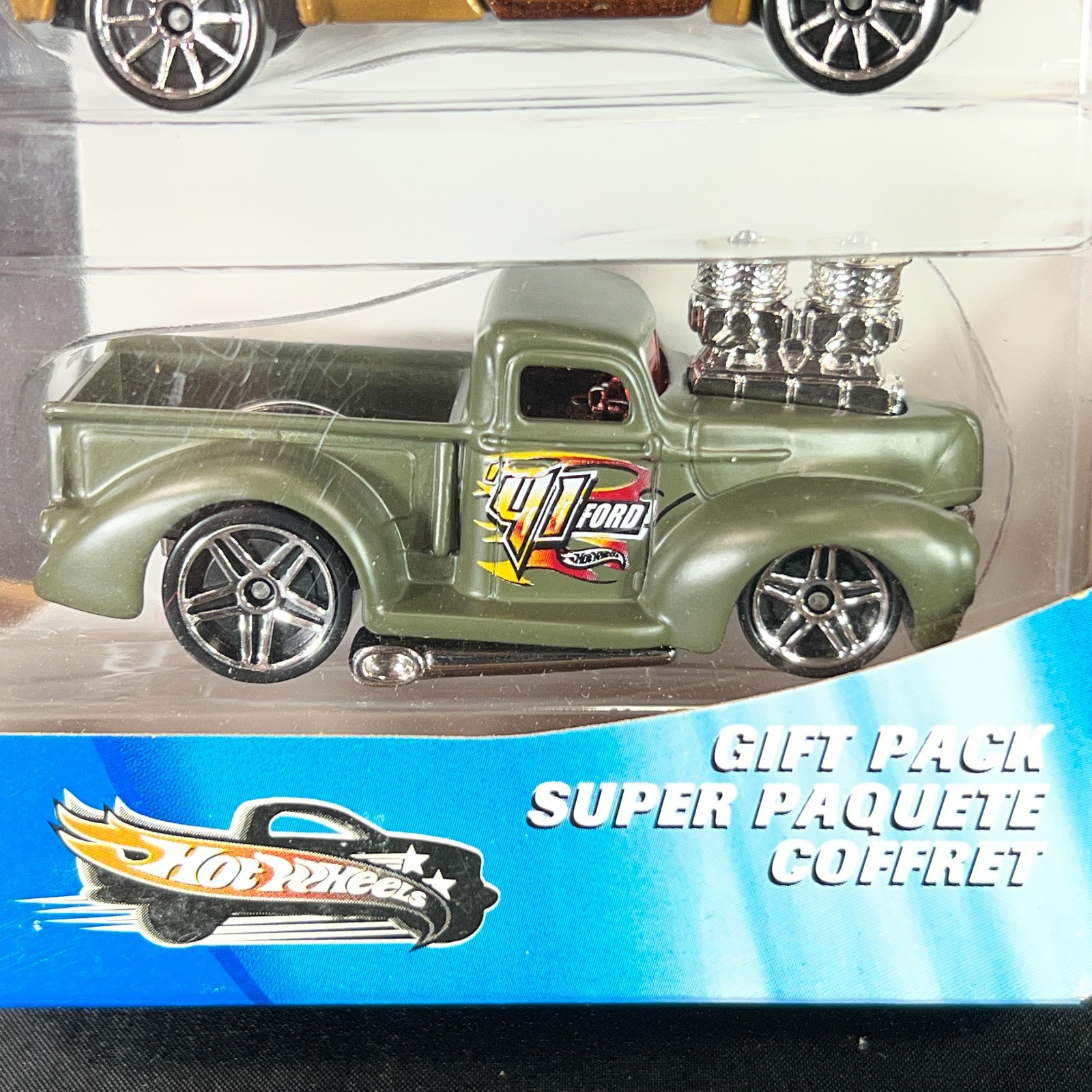 Hot Wheels Trucks 5 Pack Gift Set Diecast Cars La Troca Dodge Power Wagon 2006