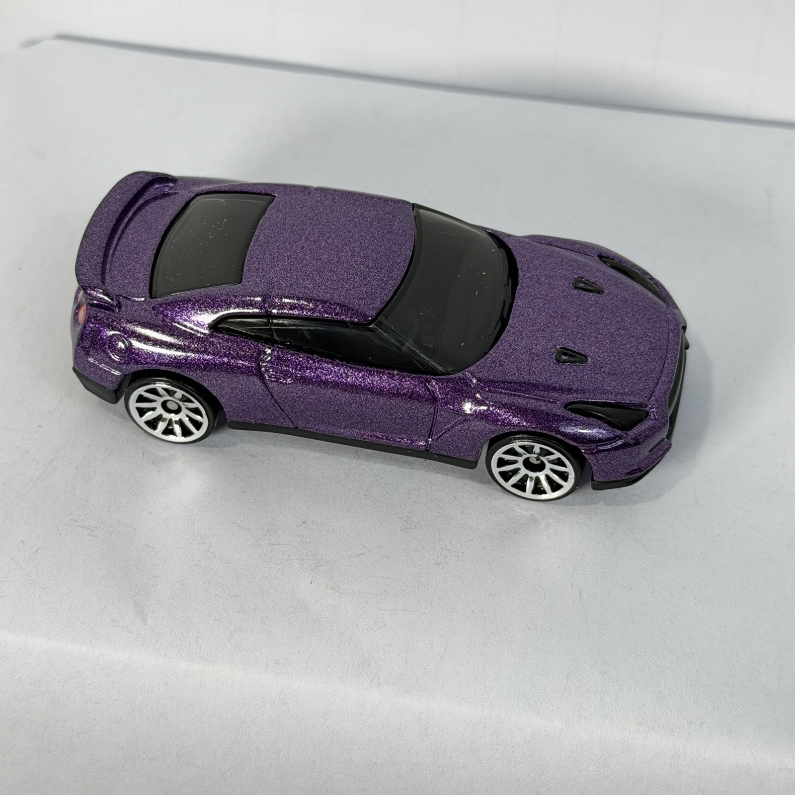 2026 Hot Wheels ’09 Nissan Skyline GT-R (R35) Purple Metallic HW Motor Show 1:64