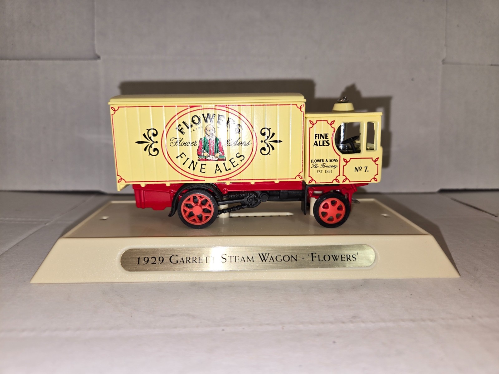 MATCHBOX 1929 GARRETT STEAM WAGON FLOWERS FINE ALES DELIVERY TRUCK WITH STAND