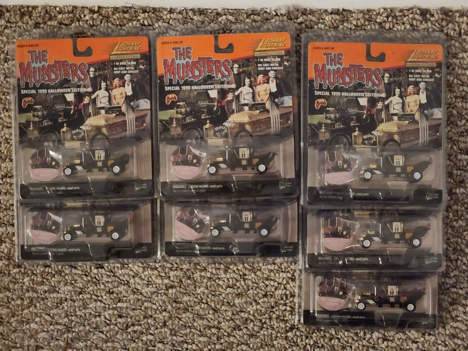 Johnny Lightning 1999 Halloween Edition Munsters Koach White Lightnings