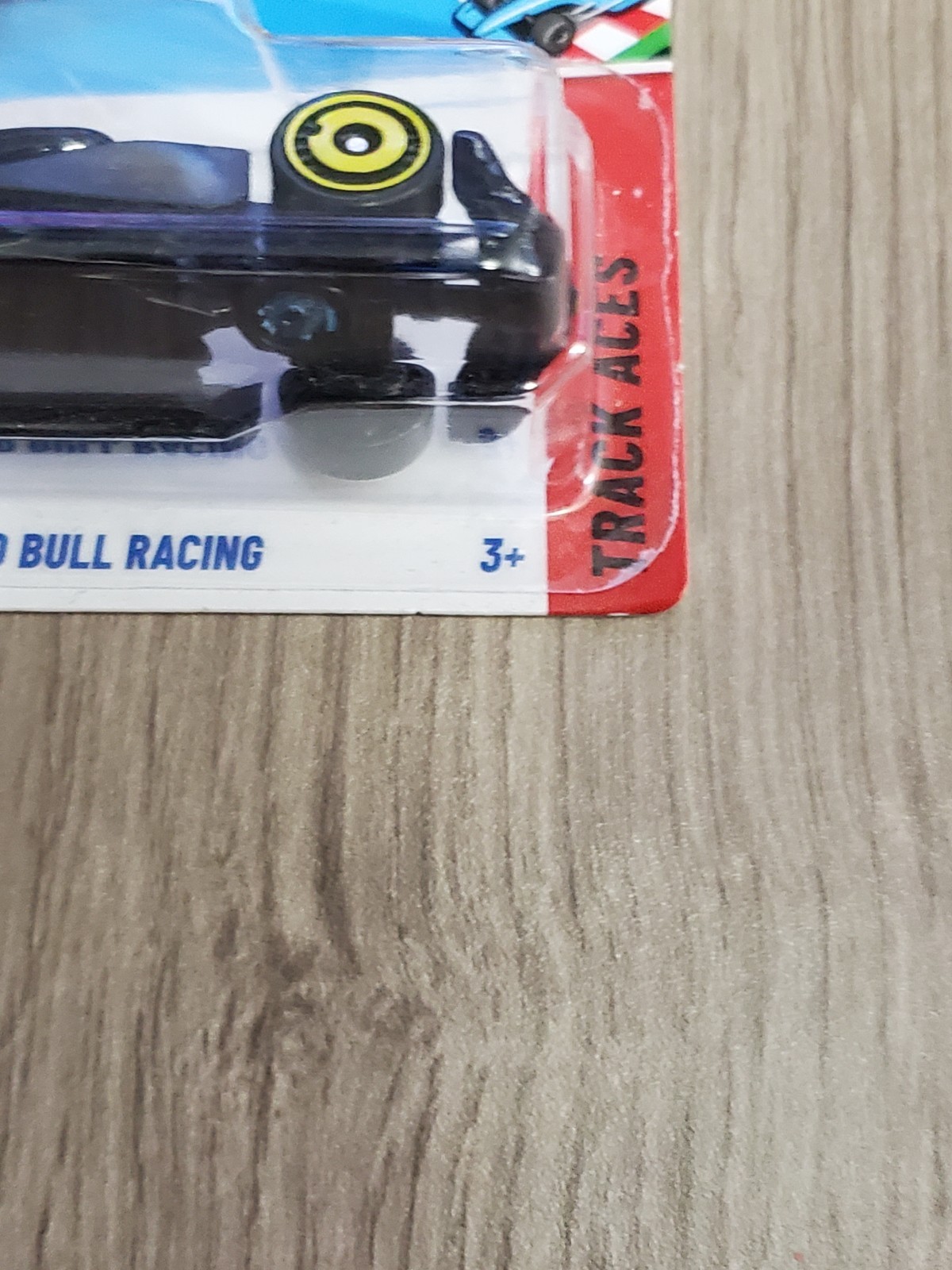 2025 Hot Wheels Oracle Red Bull Racing Formula 1 F1 Track Aces 1/5 Car 59/250
