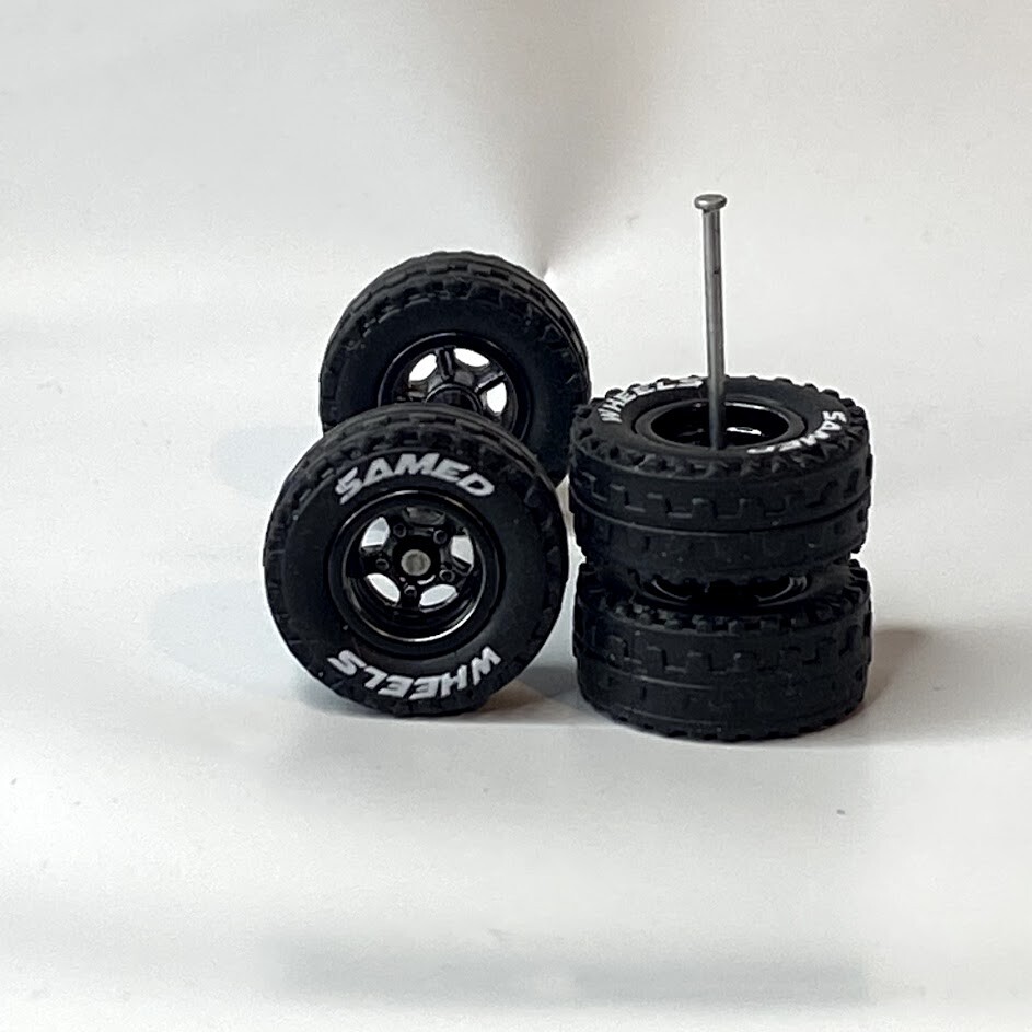 14mm 4×4 Truck Tire Sets – Black 5 spoke for Hot Wheels