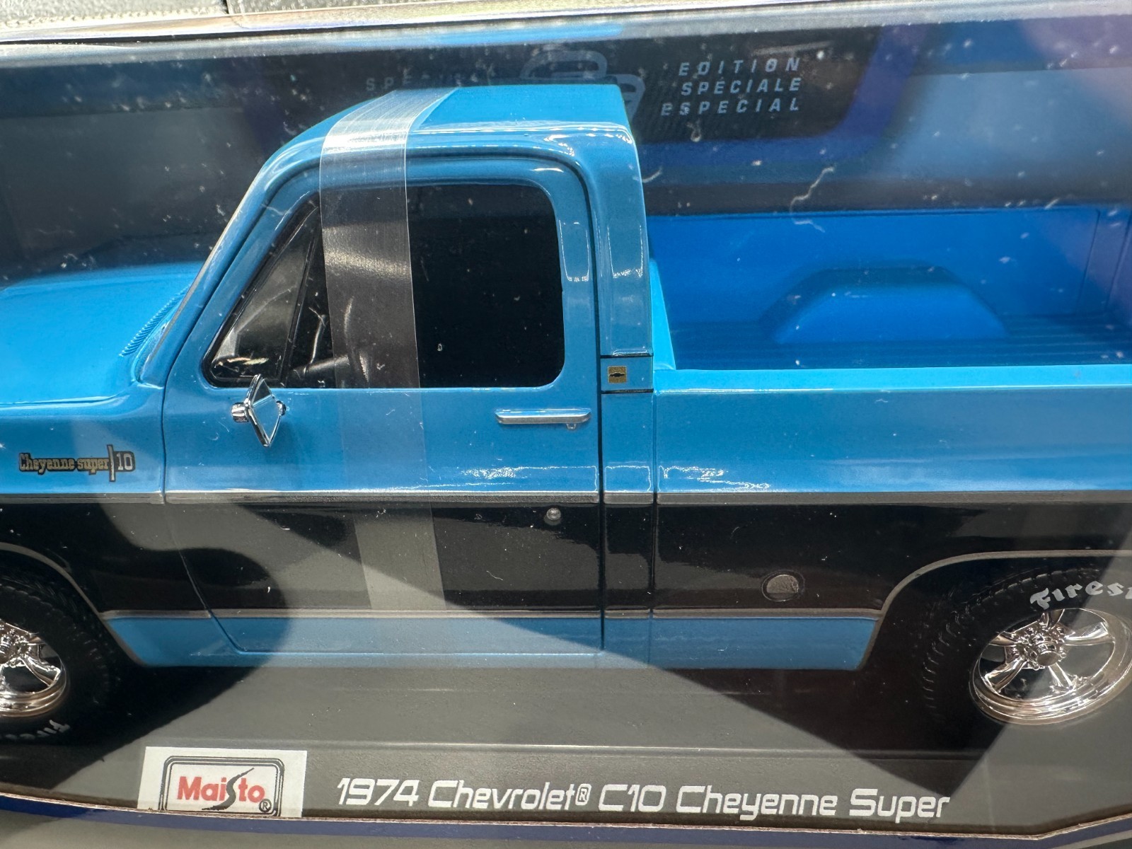 Maisto 1:18 1974 Chevrolet C10 Cheyenne Super Pickup Truck Blue Black Stripe New