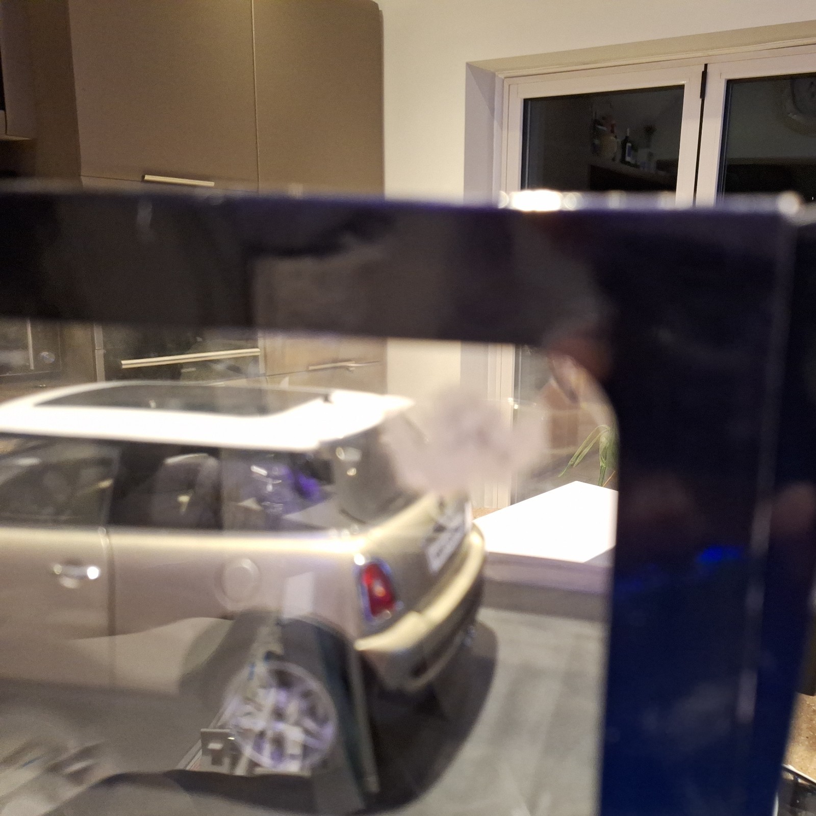 1:18 AUTOart MINI Cooper S 2006 Sparking Silver Metallic/White Roof Model RARE