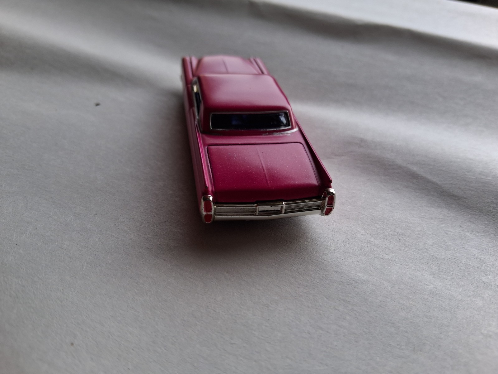 Hot Wheels 100% Hard Rock 2 “Coupe De Ville” *Pink Opening Hood RR Loose