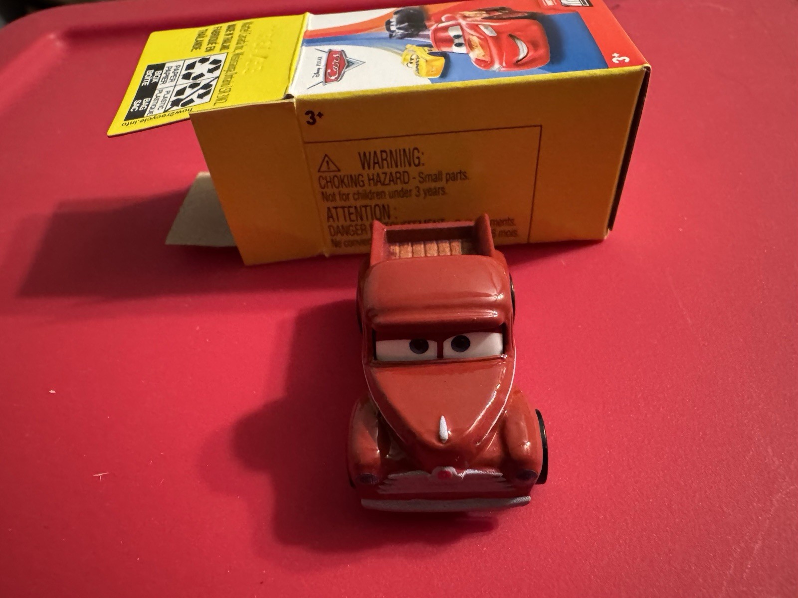 2019 Disney Pixar Cars Mini Racers HEYDAY SMOKEY Truck RARE Series 3 New #33