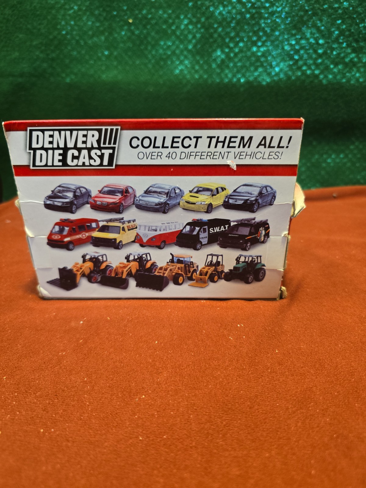 DIENVER DIE CAST COLLECTIBALE CAR.