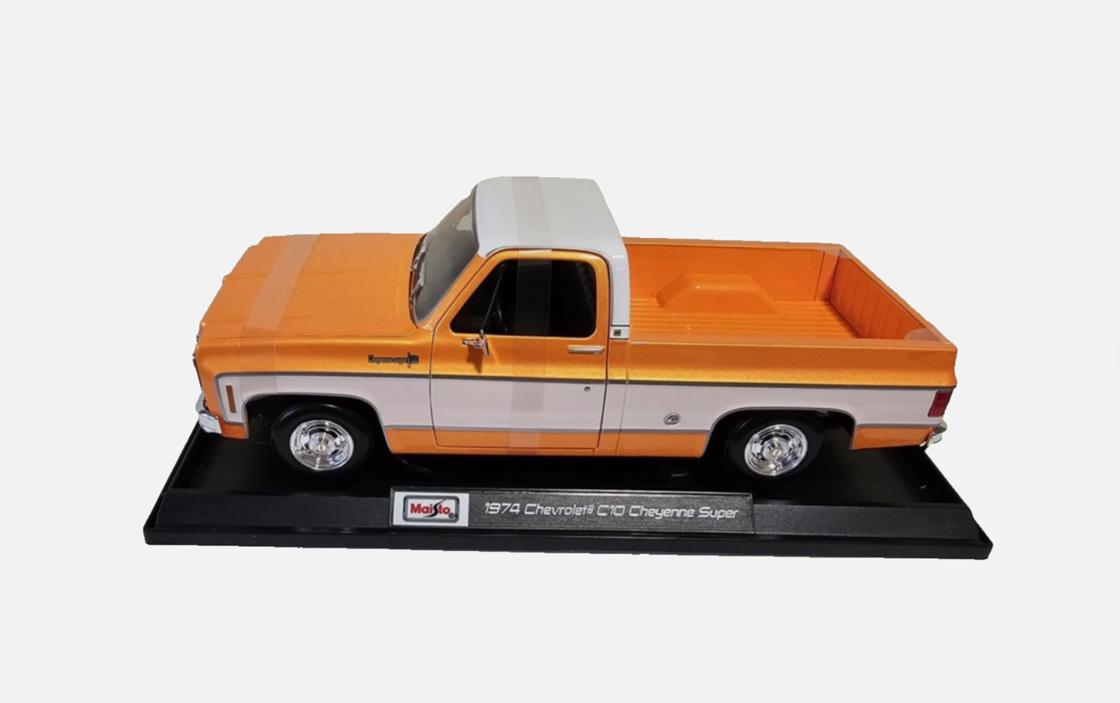1974 Chevrolet C10 Cheyenne Super 1:18 Diecast Pickup Truck Maisto Orange-NEW