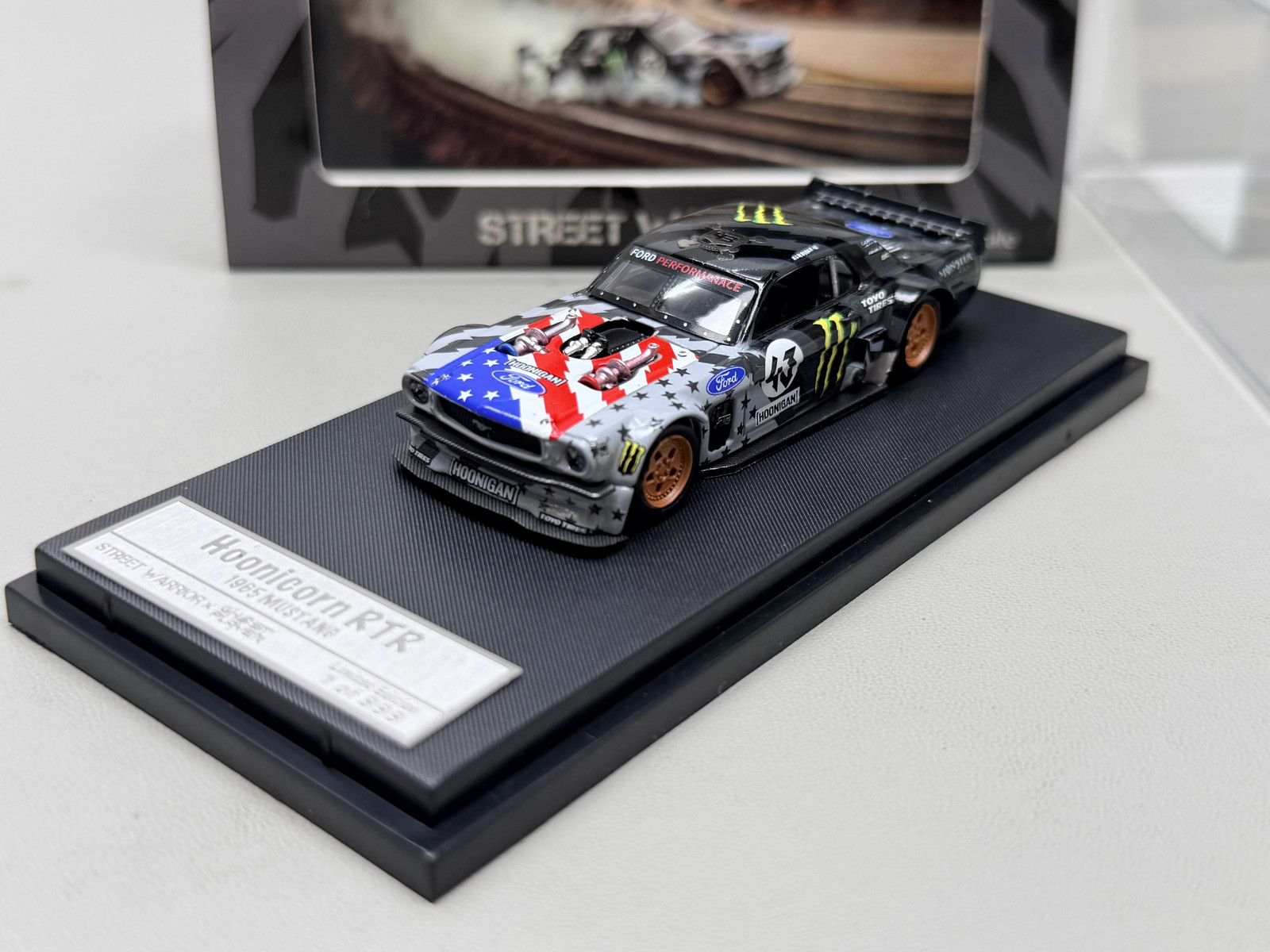 1:64 Diecast Mustang USA Flag Monster Energy Livery Alloy Model Collectible