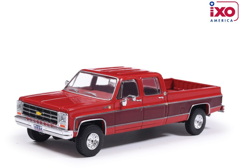 IXO AMERICA 1:64 1975 GMC SIERRA CLASSIC – CARMINE RED – IA64013
