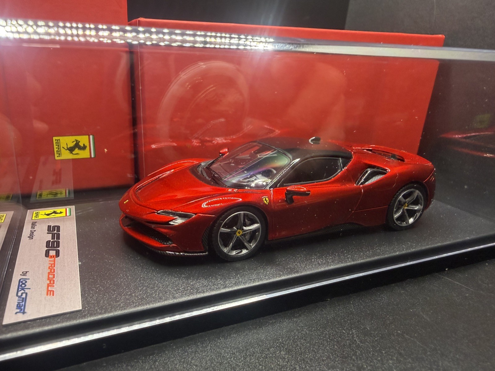 Looksmart LS504K Ferrari SF90 Stradale Rosso Fuoco 1/43 Scale RARE Brand New
