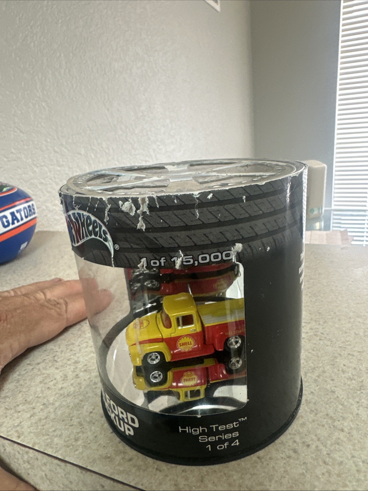 Hot Wheels Showcase (Oil Can) Shell ’56 Ford Pickup