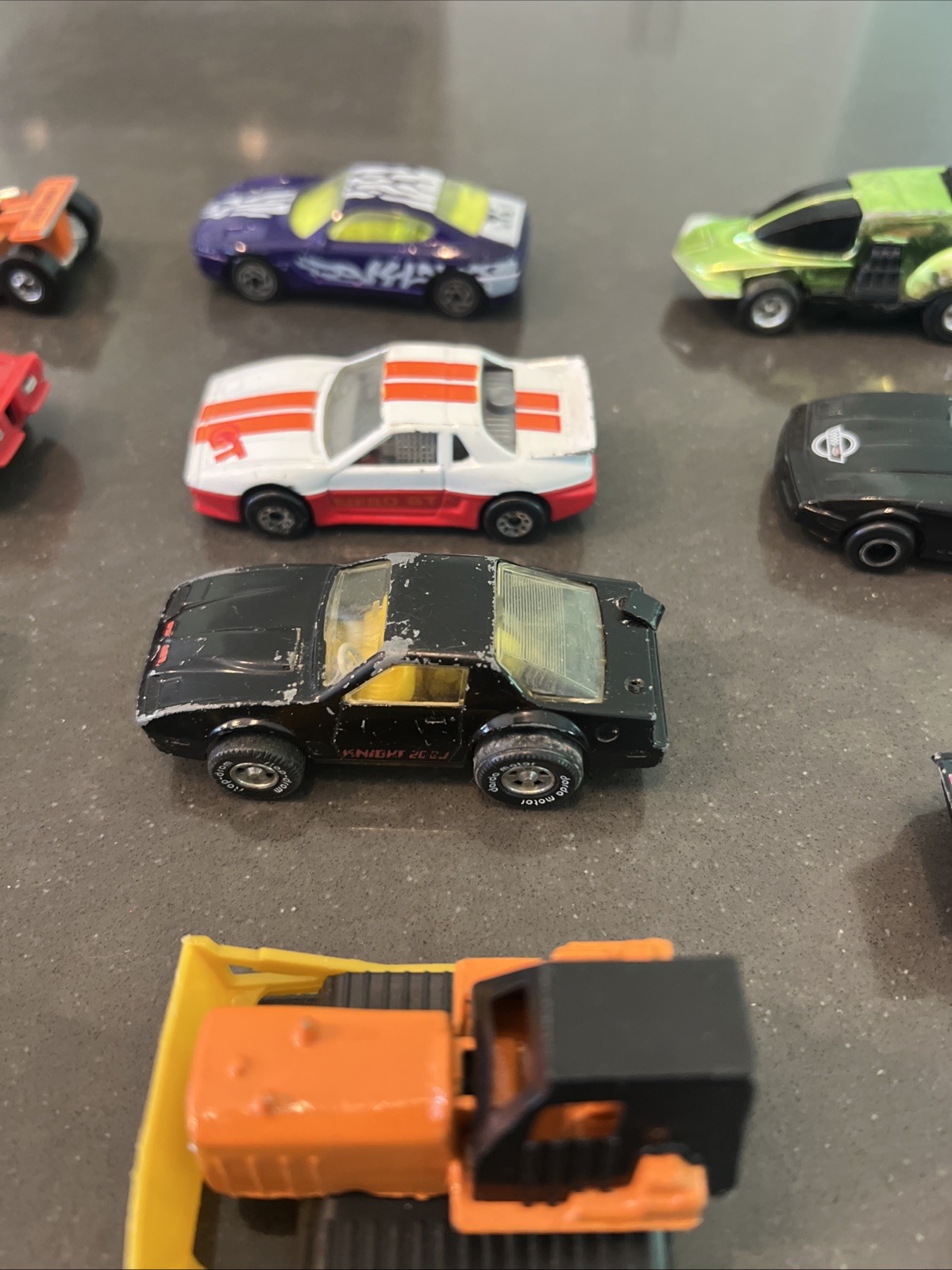 Lot Of 32 Diecast & Plastic Vintage Cars Trucks Mixed Brands See Description