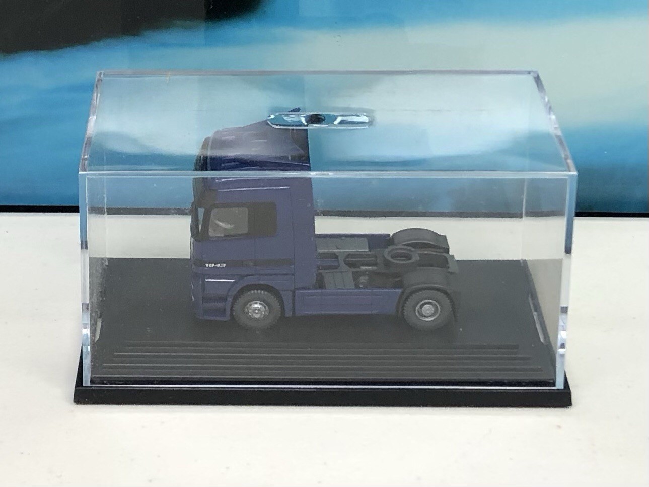 Actros Mercedes- Benz 1/64 Mini, Cab Only Brand New