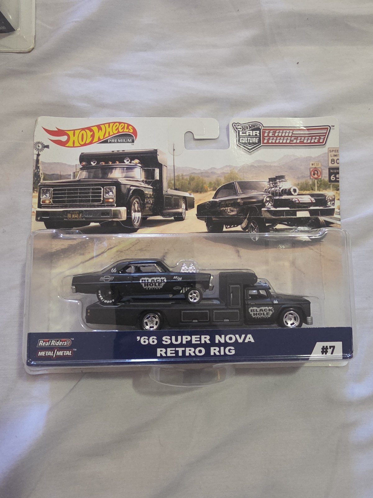 Hot Wheels FYT09 Vehicles Retro Rig