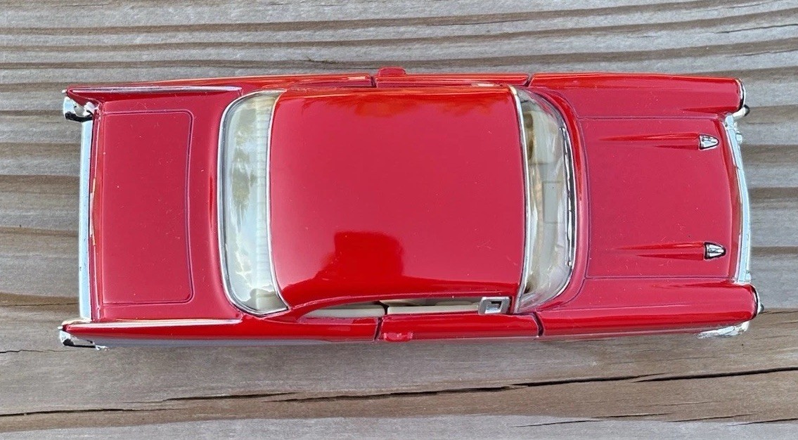 NEW Kinsmart 1957 Chevrolet Bel Air Hard Top 1:40 Diecast Toy Car 5313D Red