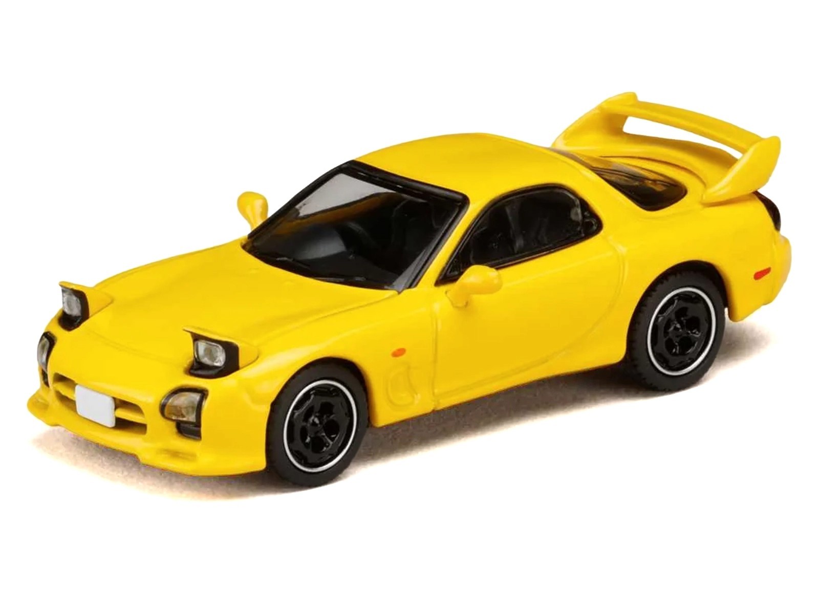 MAZDA RX-7 (FD3S) RHD YELLOW “INITIAL D” 1/64 DIECAST BY HOBBY JAPAN HJDMD002B