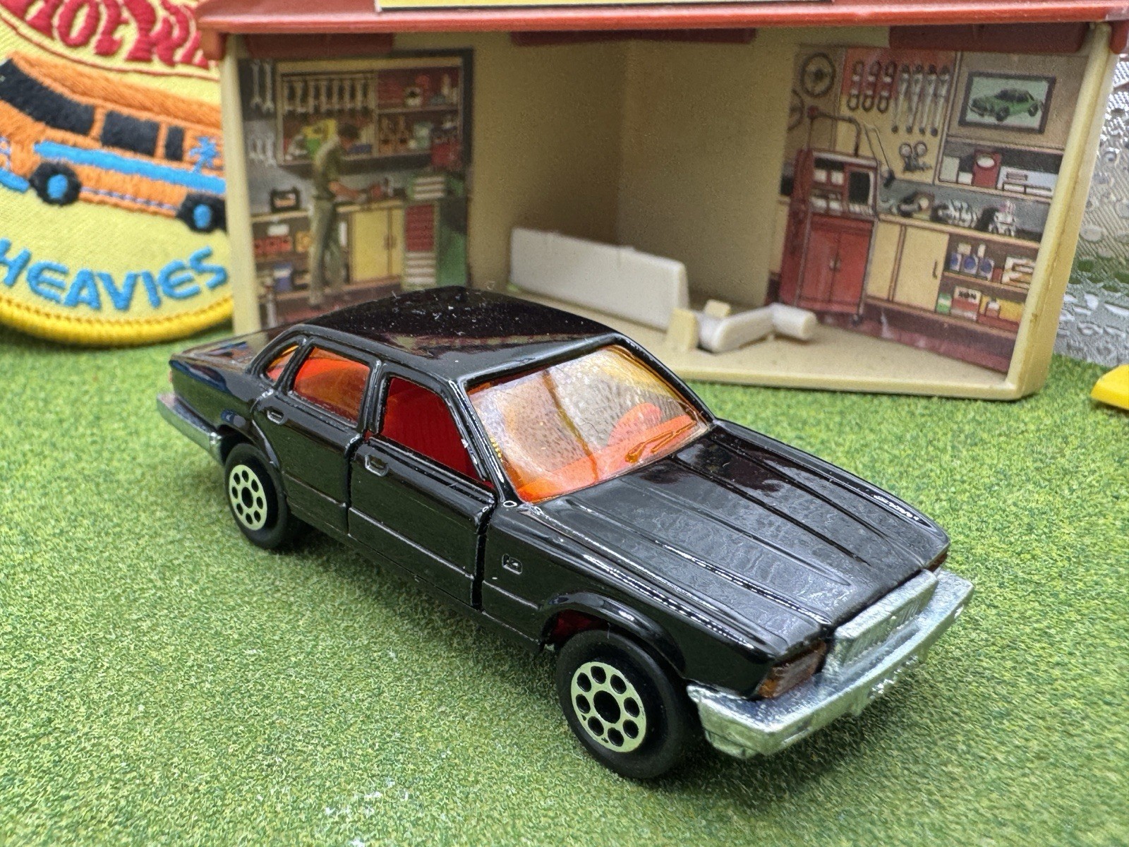 Majorette Jaguar XJ6 Dark Green Metallic No. 293 Diecast Car