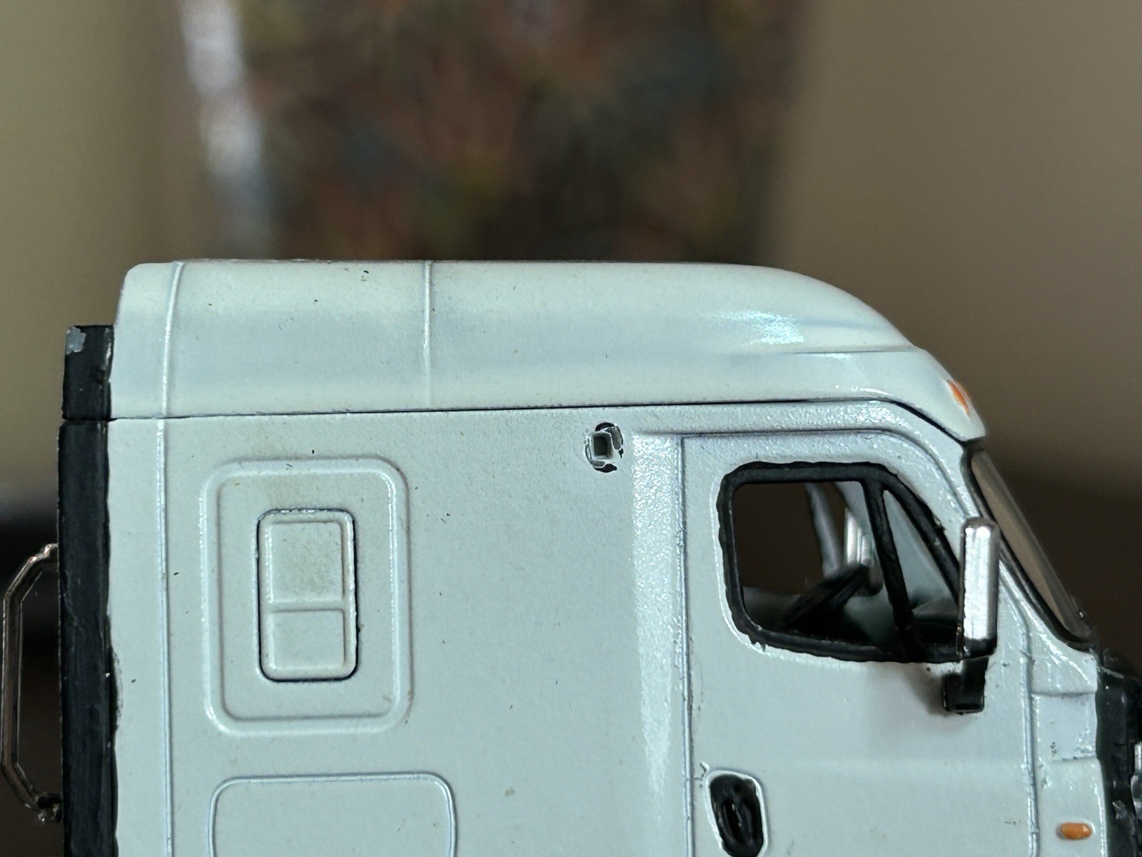 1/64 DCP Freightliner Cascadia Midroof Sleeper Custom