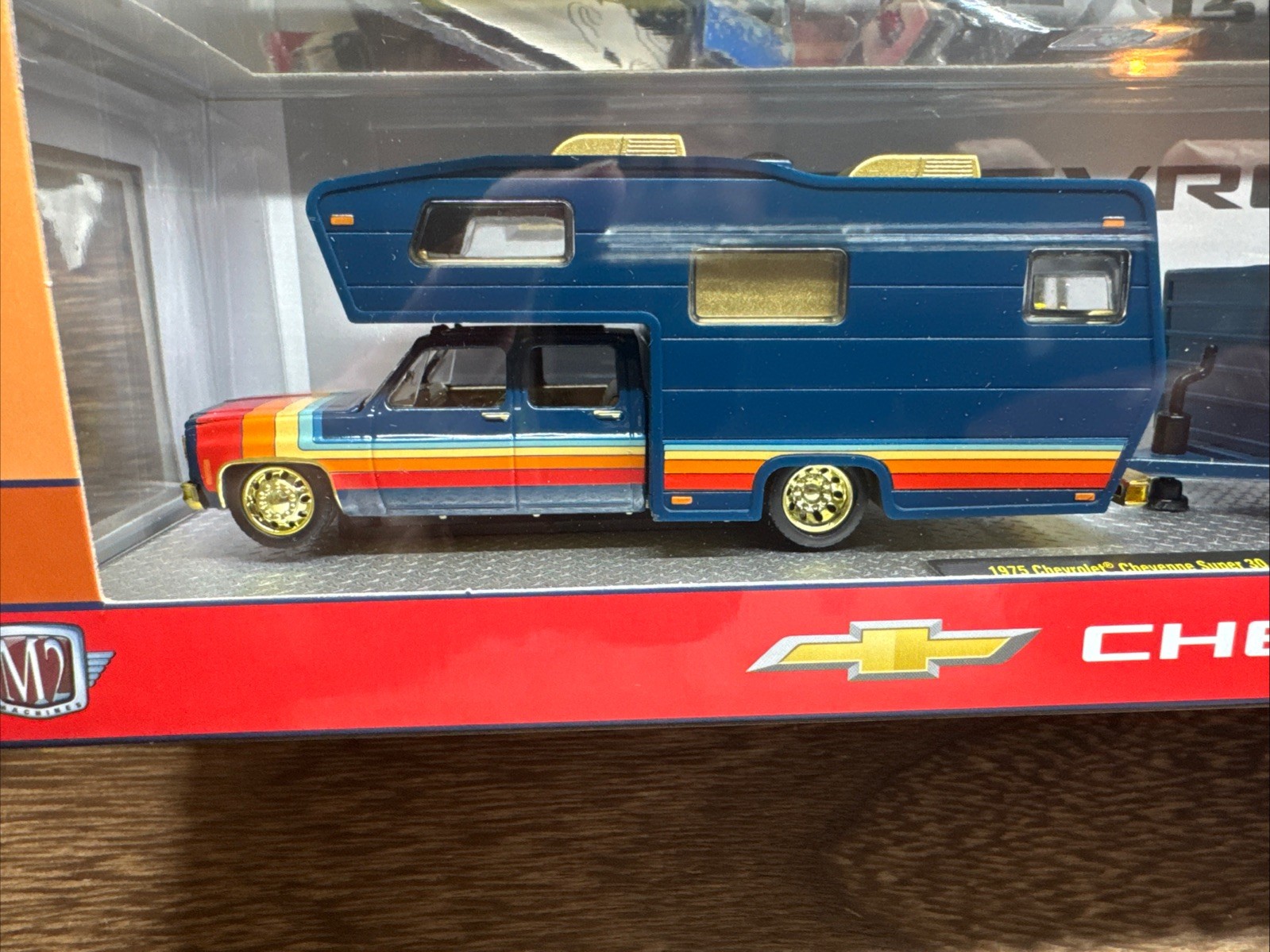 M2 Auto Haulers 100 CHASE 1975 Chevrolet Cheyenne Super 30 & 1978 C10 Silverado