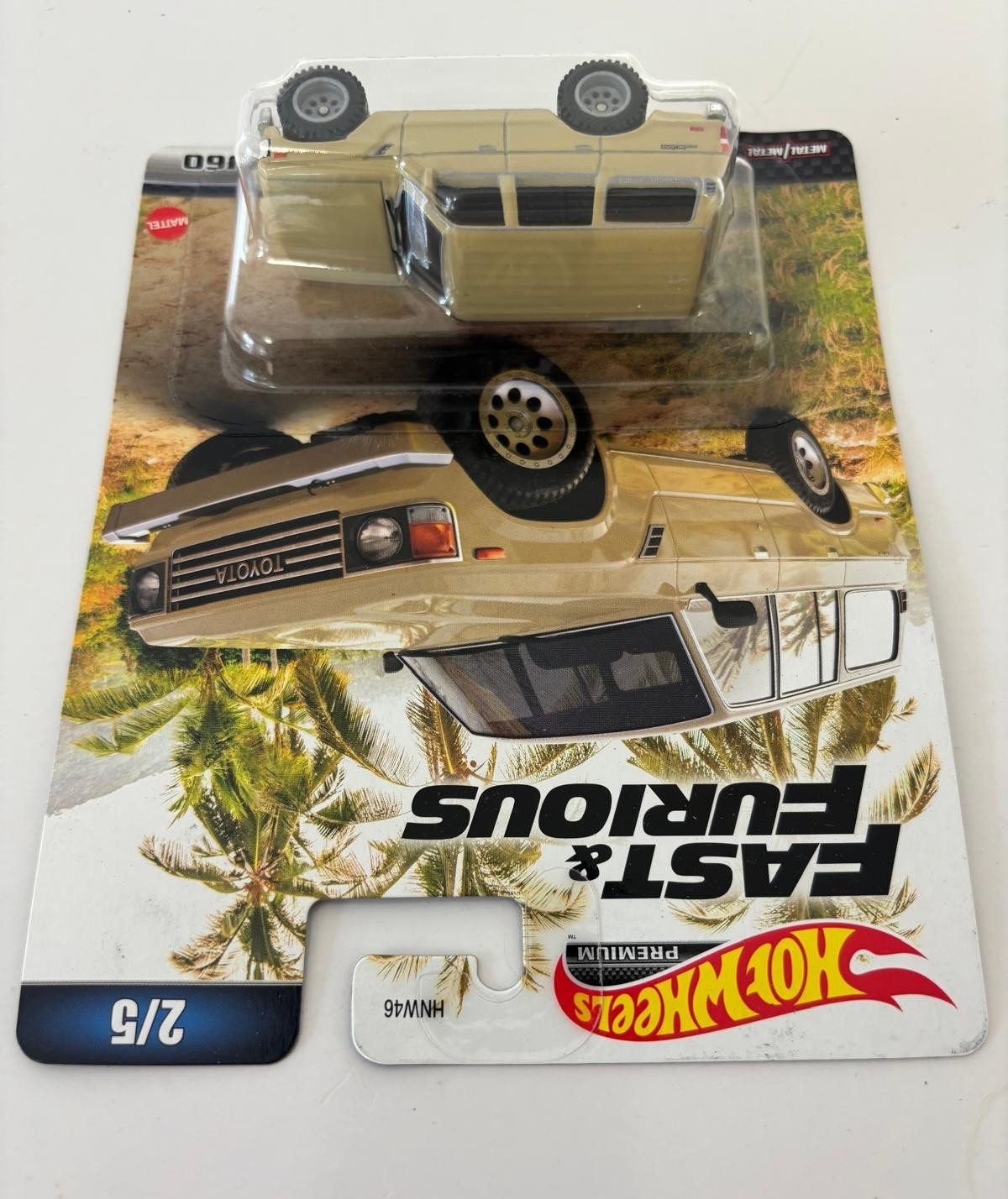 NEW Hot Wheels Fast & Furious Toyota Land Cruiser FJ60 1/64 NRFB 2/5