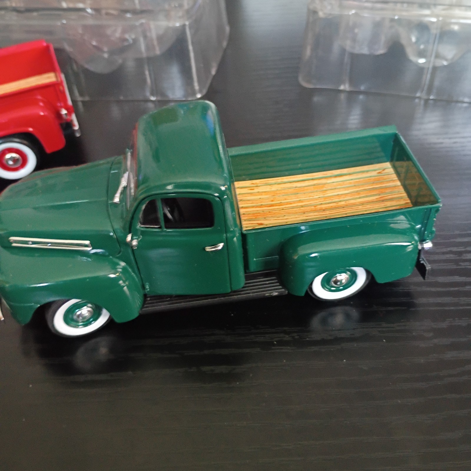 National Motor Museum mint Set 1956 Ford F100 1948 F-1 Pickup Truck 1:32 MIB