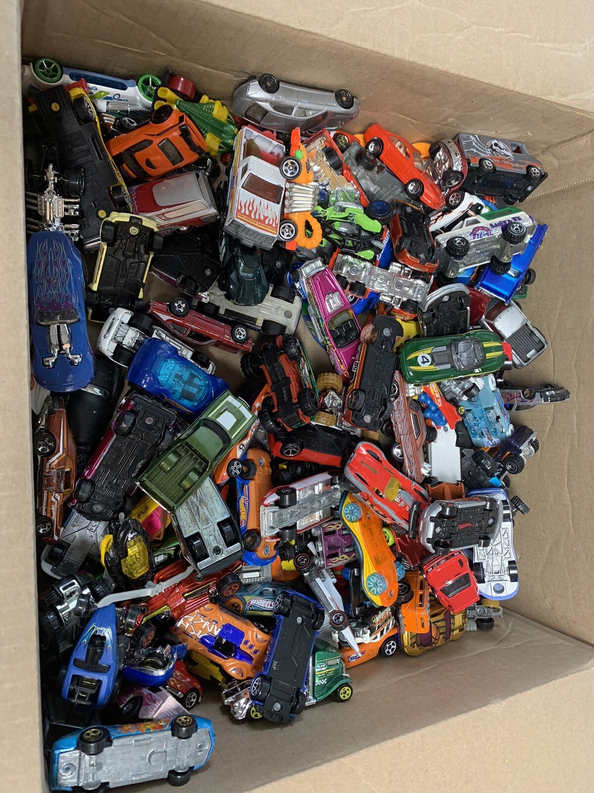 🔥Hot Wheels Lot +40 Cars Vehicles; Unsearched Matchbox, Disney, Tonka🔥🔥🔥🔥