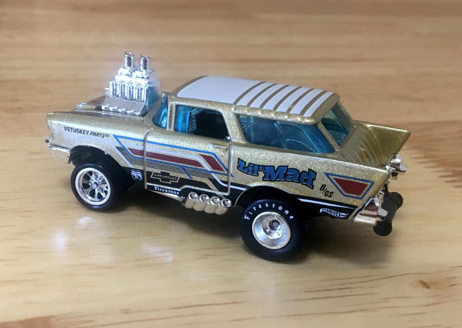 Hot Wheels 2026 1957 Chevy NOMAD Lil Mad Custom