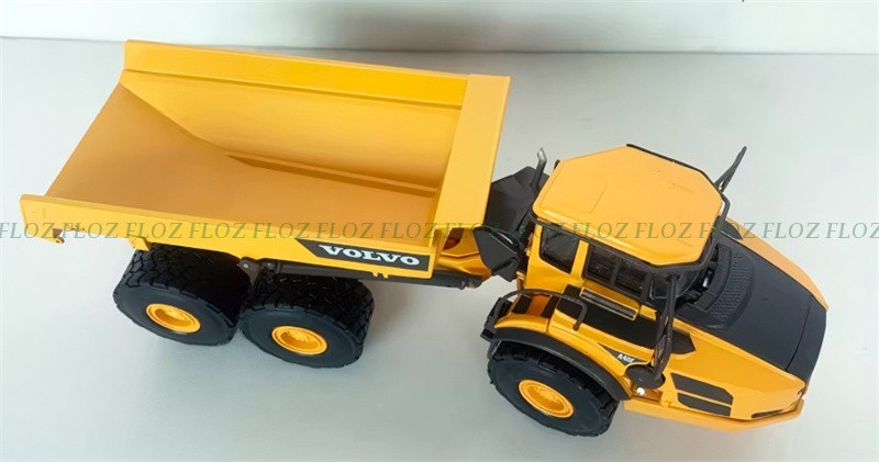 1:50 VOLVO A40F MOTORART Pre-assembled DIECAST Model