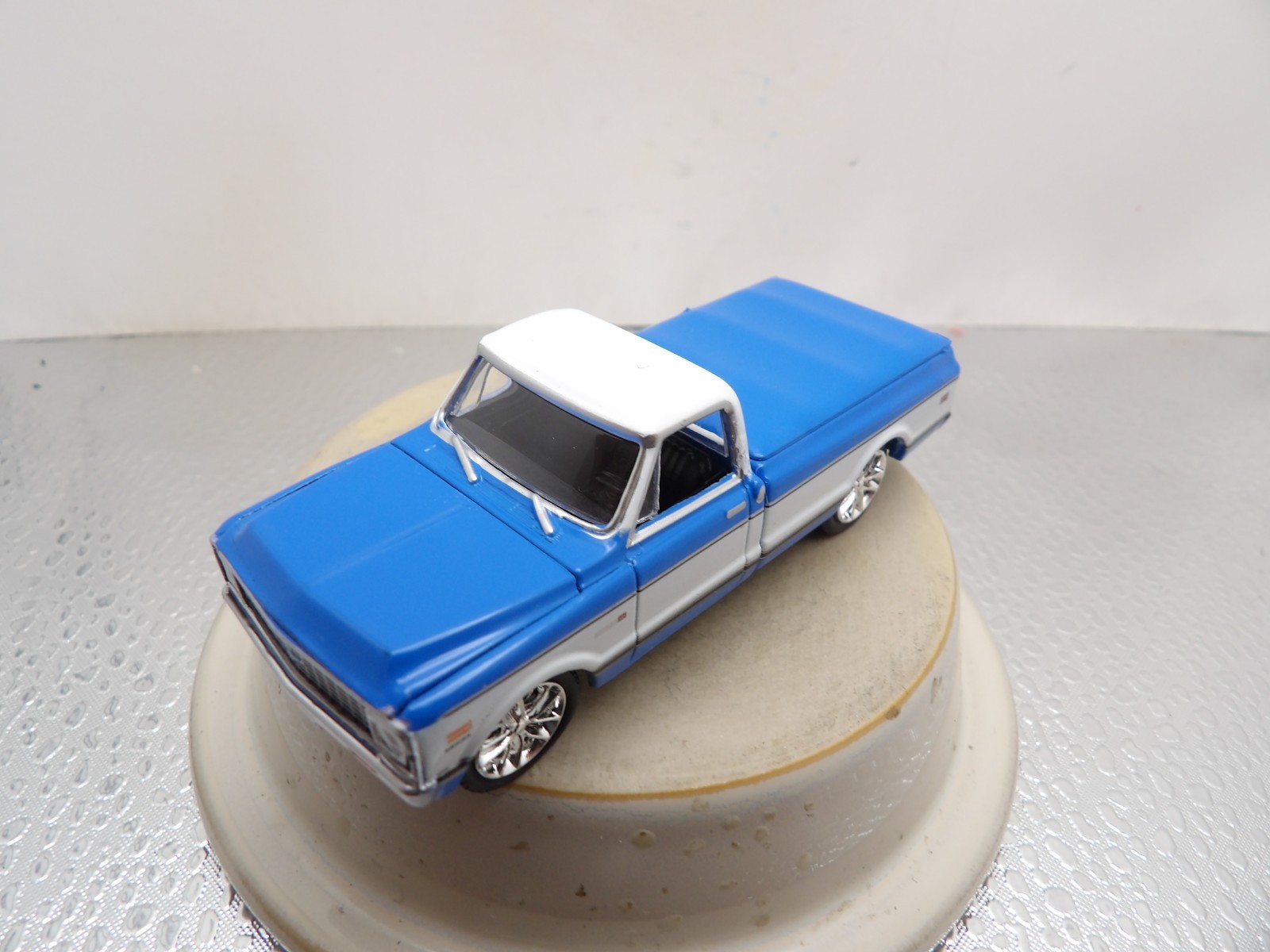 1971 CHEVROLET C-10 SUPER CHEYENNE PICKUP 2024 GREENLIGHT BARRETT-JACKSON 1:64