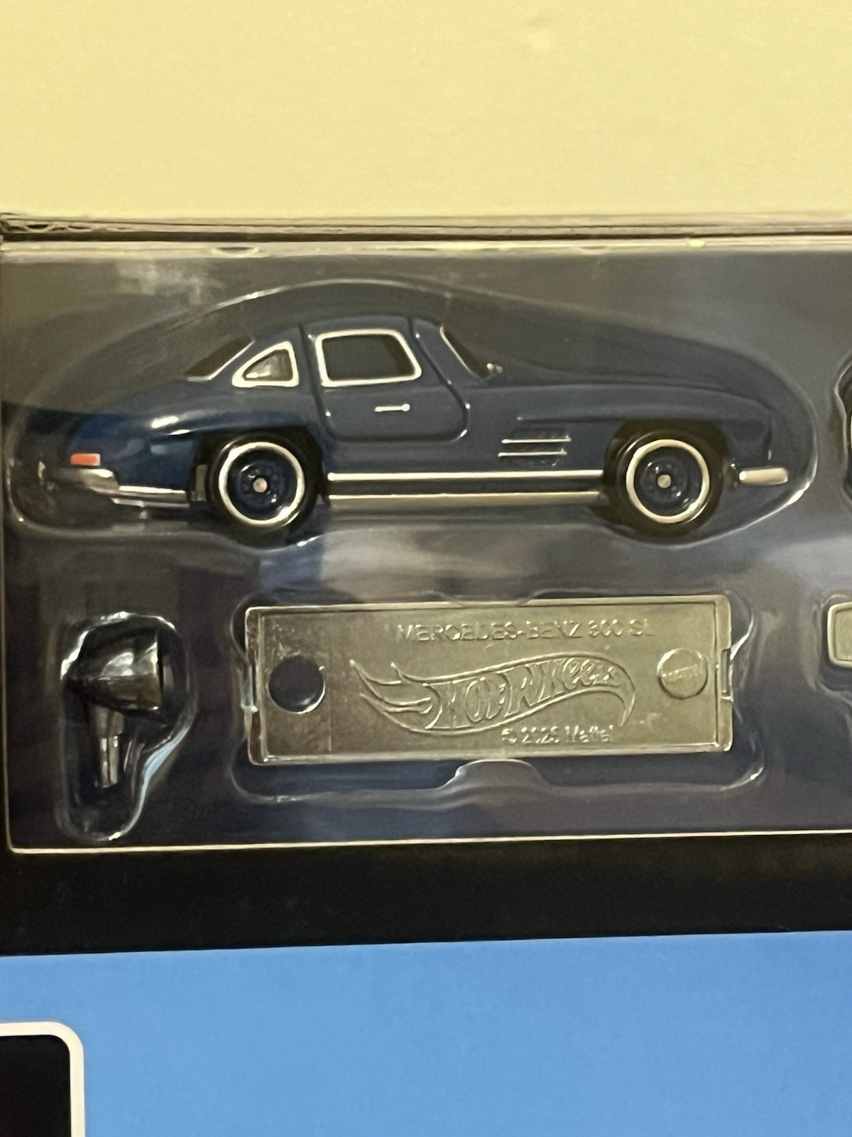 Mattel Brick Shop Hot Wheels Premium Series Building Set Mercedes-Benz 300 SL