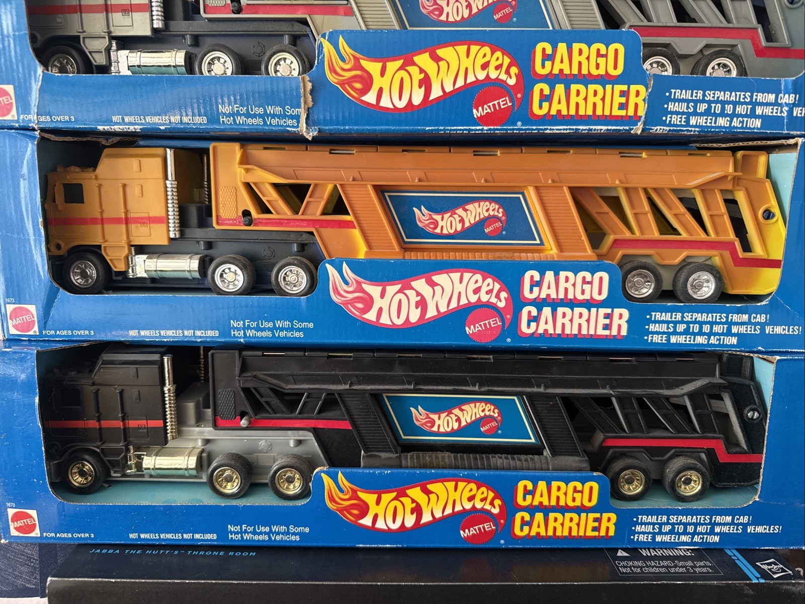 1993 Hot Wheels Cargo Carrier Lot Of 3 Transport Truck and Carry Case