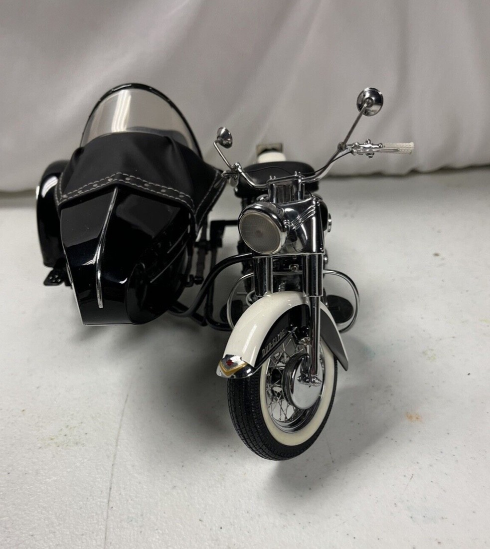 Franklin mint 1:10 1958 Harley Davidson Duo glide with Side car classic model 12