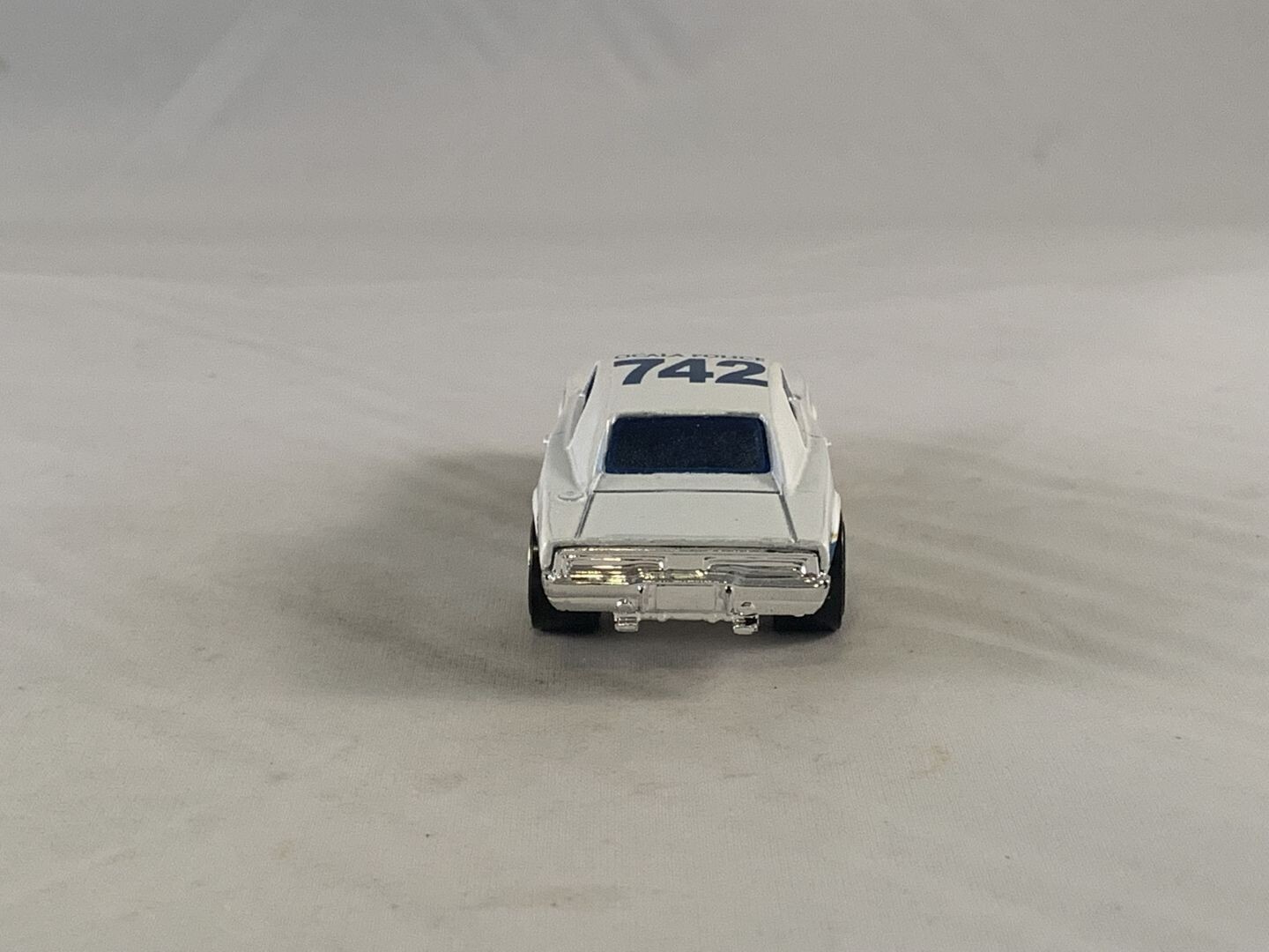 Hot Wheels 1969 Dodge Charger 2011 Main Street White MC5s
