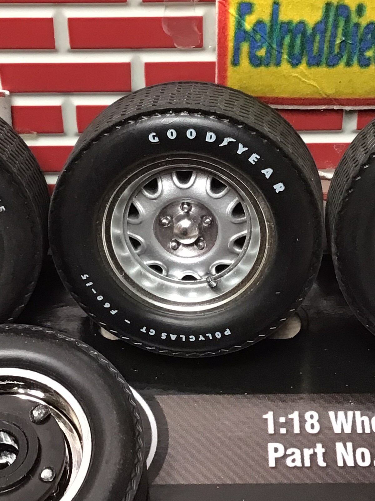 1/18 ACME Mopar Rally Wheel and Tire Set A1806123RW Brand New In Stock