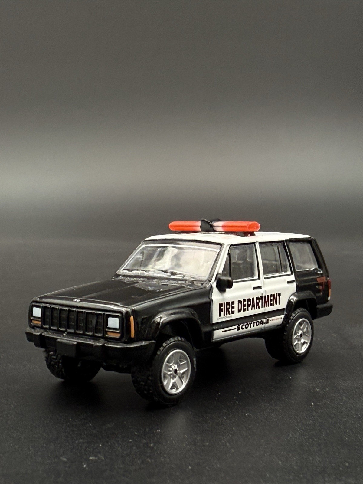 2-Pack 1/64 Scale Model Jetstream Jetsonic Red Lightbar Police Fire 6424R