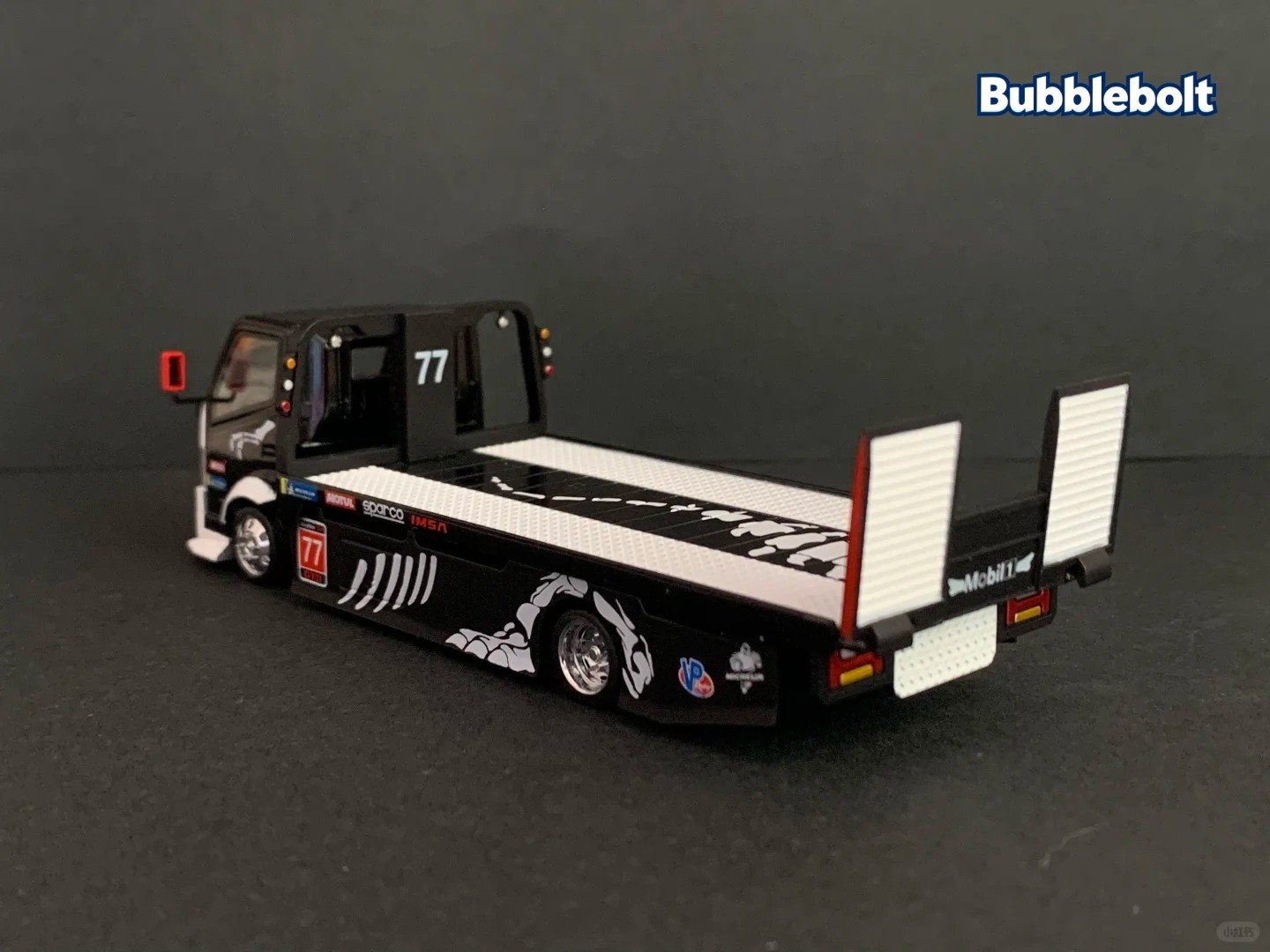 1/64 Mega Gear Custom Tow Truck Skeleton Dinosaur Flatbed Diecast Model