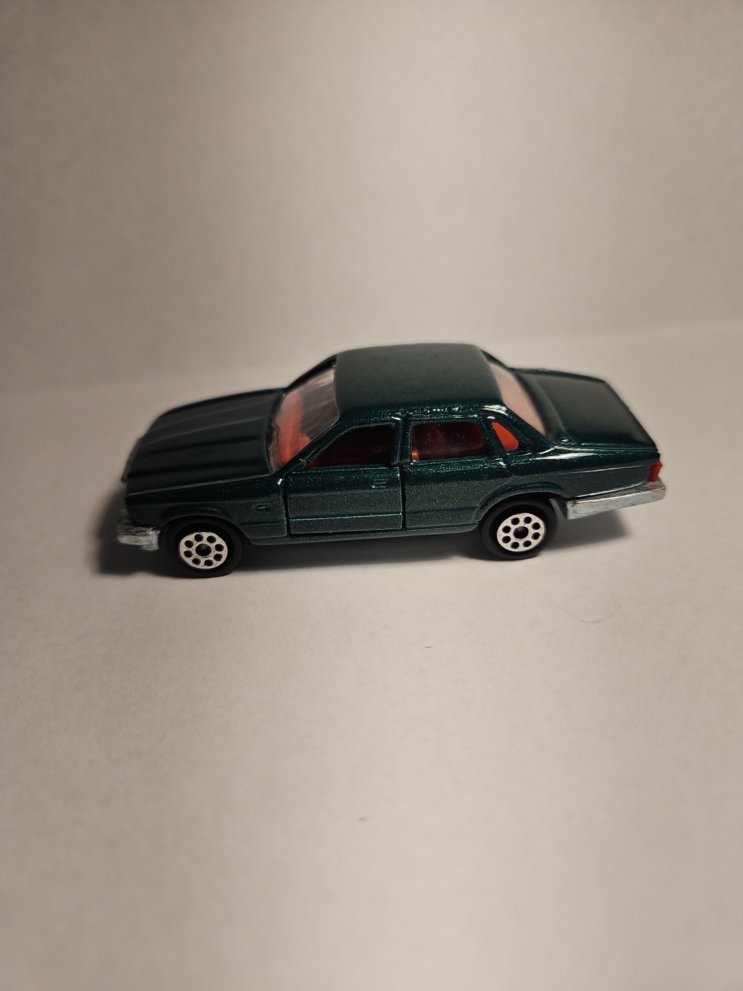 Majorette Jaguar XJ6 Dark Green Metallic No.293 Diecast Car