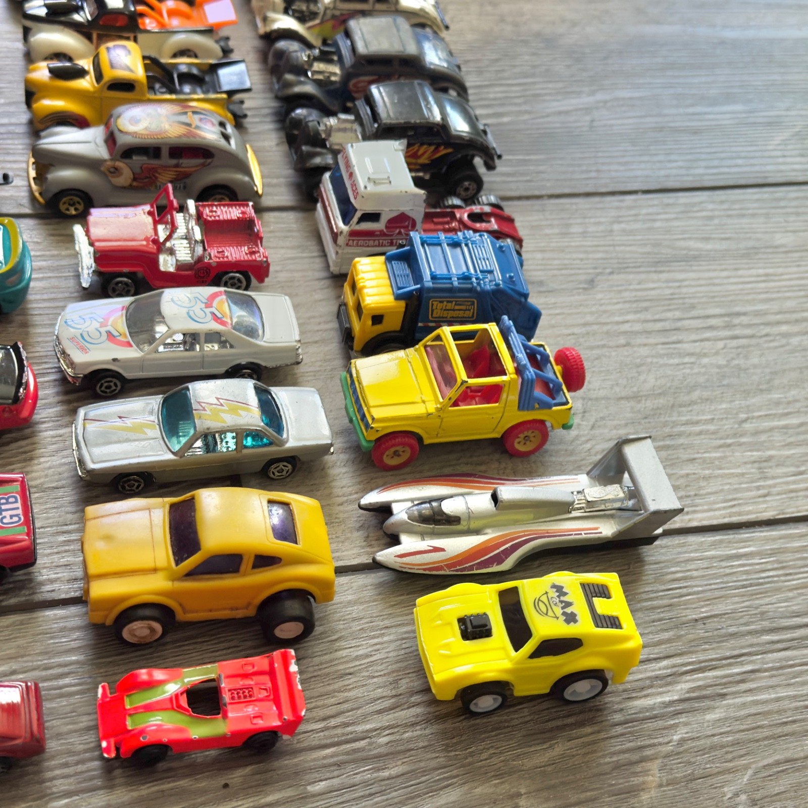 Hot Wheels Matchbox Unbranded Mixed Diecast & Plastic Cars Trucks Lot of 47