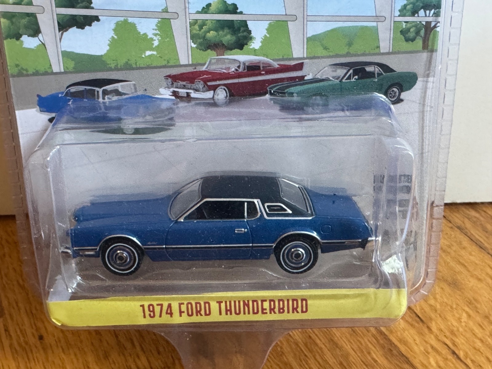 2024 GREENLIGHT SHOWROOM FLOOR SERIES 6 1:64 1974 FORD THUNDERBIRD RAW CHASE