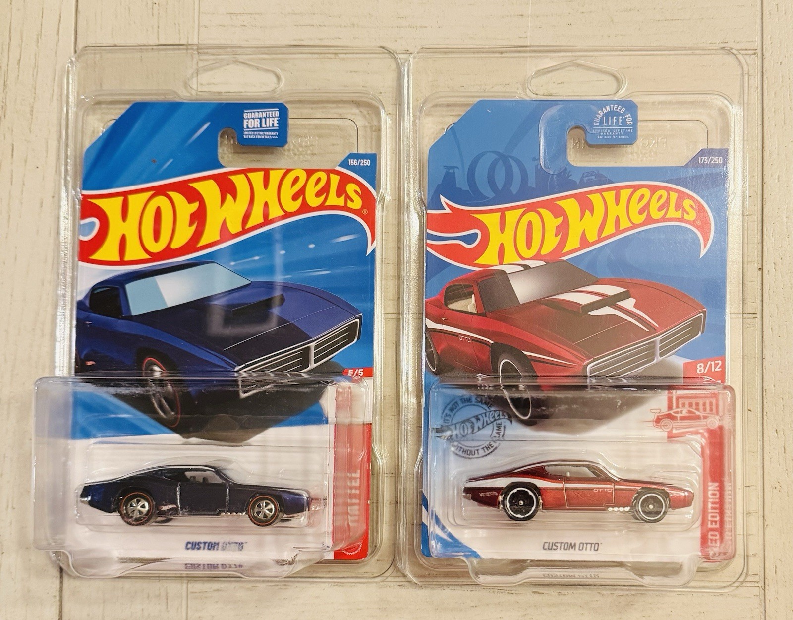 Hot Wheels Custom Otto 2026 STH Super Treasure Hunt & 2017 Target Red Edition