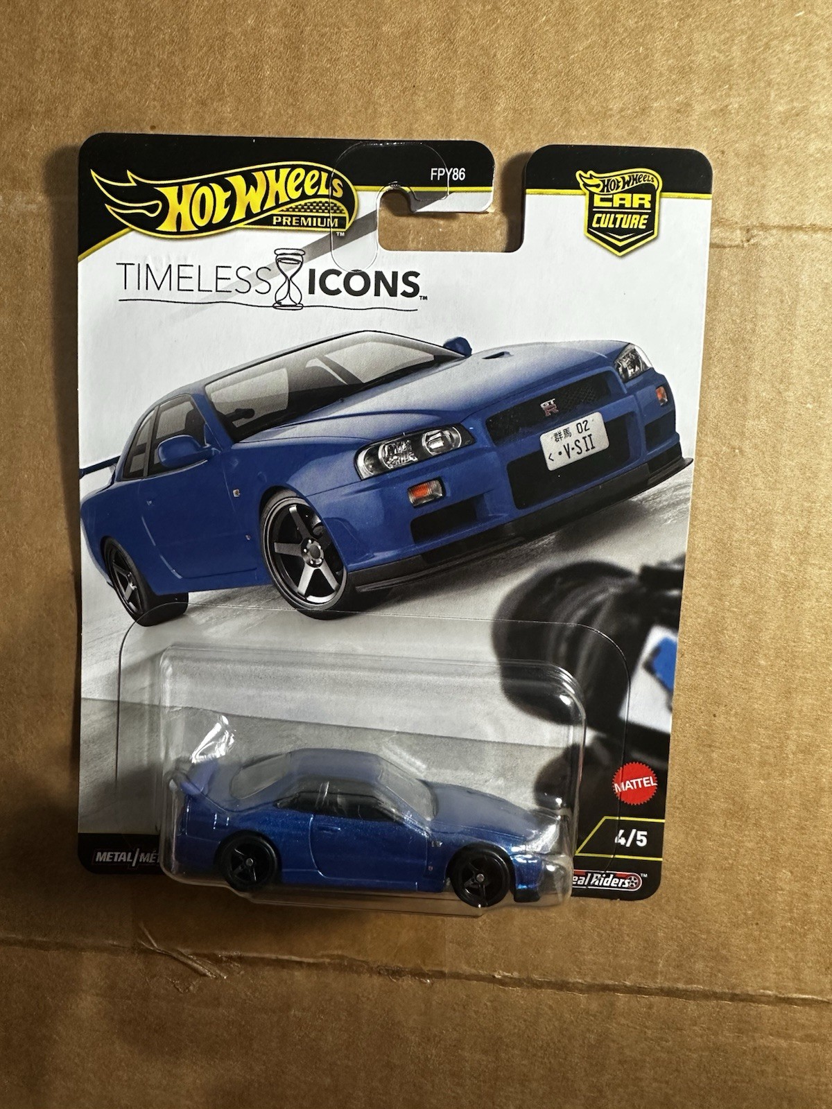 Hot Wheels Premium Timeless Icons V-Spec II Nissan Skyline GT-R BNR34 Blue